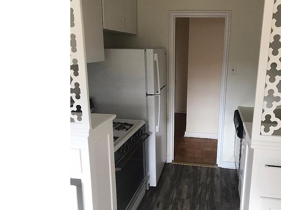 2nd image of 2601 Pennsylvania Ave APT 447