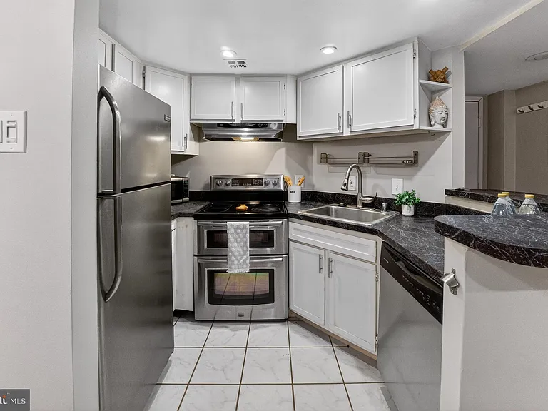 1436 Meridian Pl NW #LL06 — Photo 5
