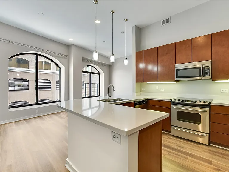 507 Sabine St #709 — Photo 7
