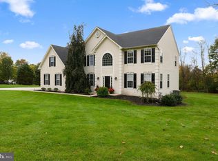 14 Jasper Ln, Phoenixville, PA 19460