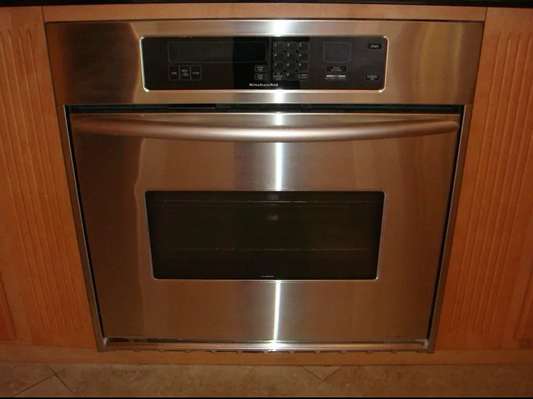 102 W Loma Vista Dr #101 — Photo 7