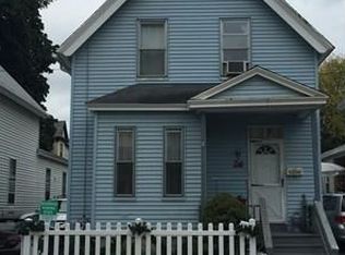 26 W Adams St, Lowell, MA 01851