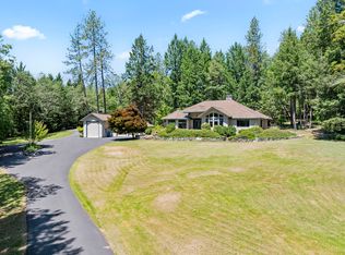 1562 Sleepy Hollow Loop, Grants Pass, OR 97527