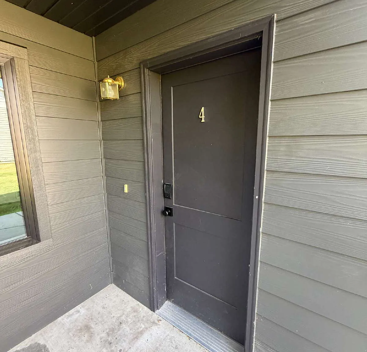 3 bed, 2.5 bath, $2,800 — Photo 2