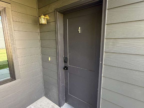 2nd image of 312 S 15th Ave APT 4