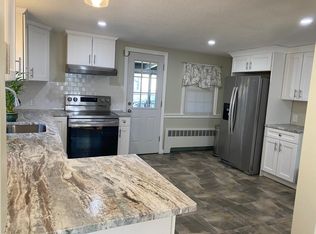 7 Yale St, West Hartford, CT 06110