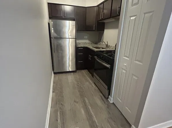 6211 N Kenmore Ave, Chicago, IL