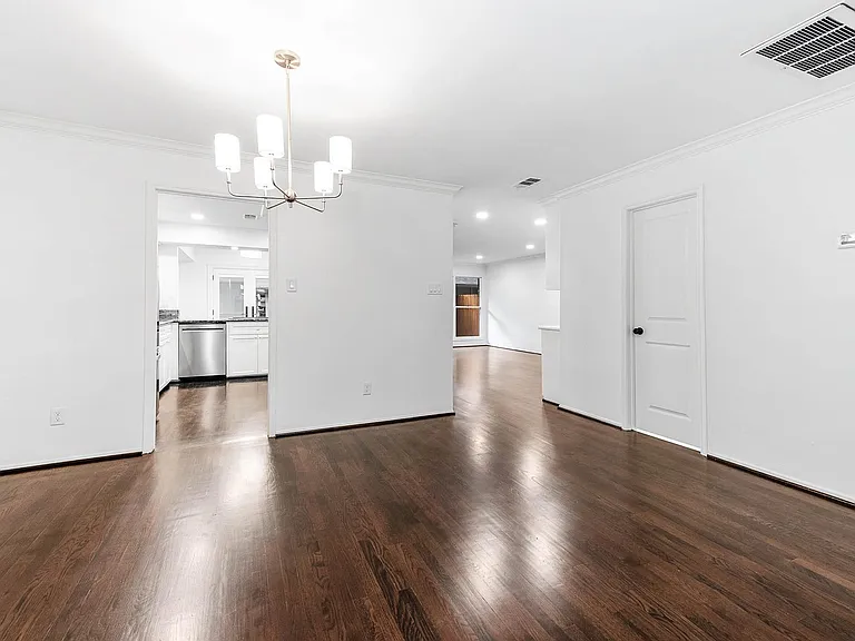 727 Bunker Hill Rd #104 — Photo 33