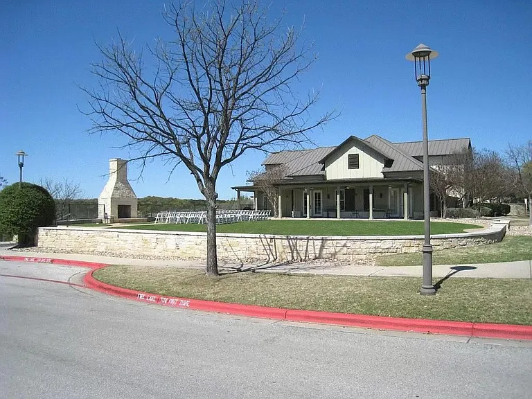 2406 Beeleigh Ct — Photo 19
