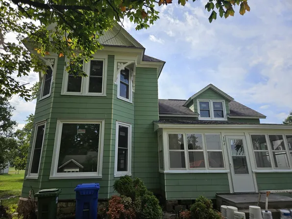 302 Douglas St, Nashua, IA 50658