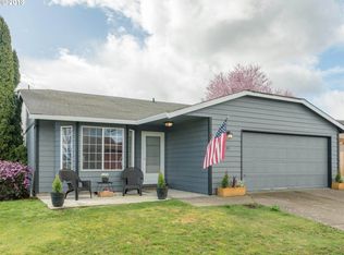311 W Lincoln St, Carlton, OR 97111