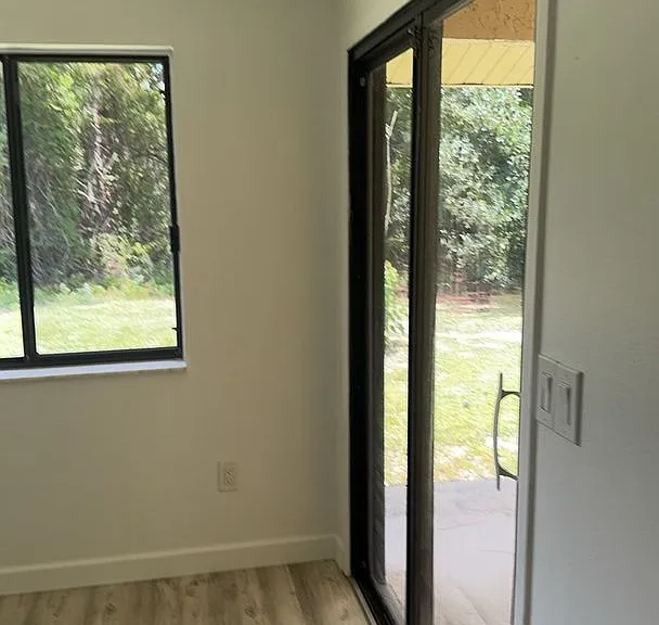 1418 Paley Cir SE — Photo 10