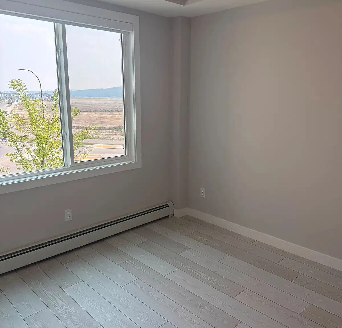 2 bed, $1,640 — Photo 3
