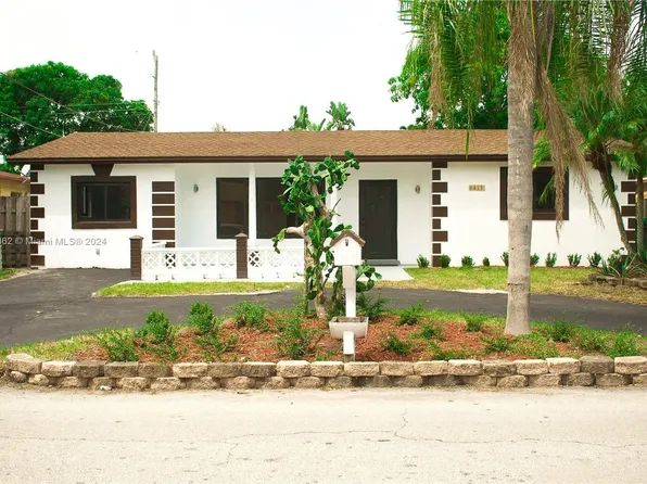 6413 Arbor Dr, Miramar, FL 33023