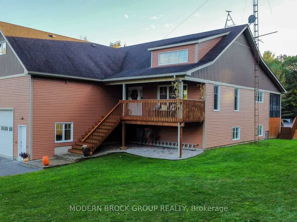 204 County Road 5 Rd, Front Of Yonge, ON K0E 1R0