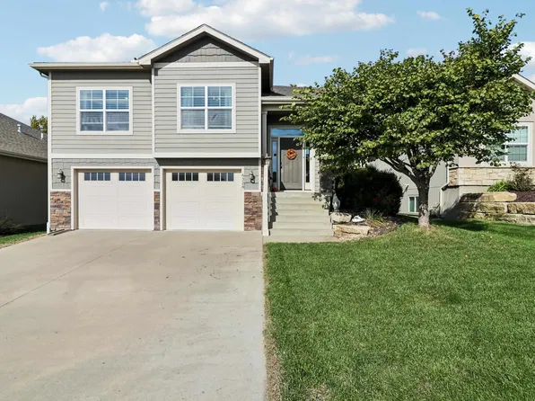 6328 Steeple Chase Dr, Lawrence, KS 66049
