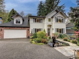 425 Slater St S, Kirkland, WA 98033