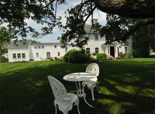 190 North St, Medfield, MA 02052