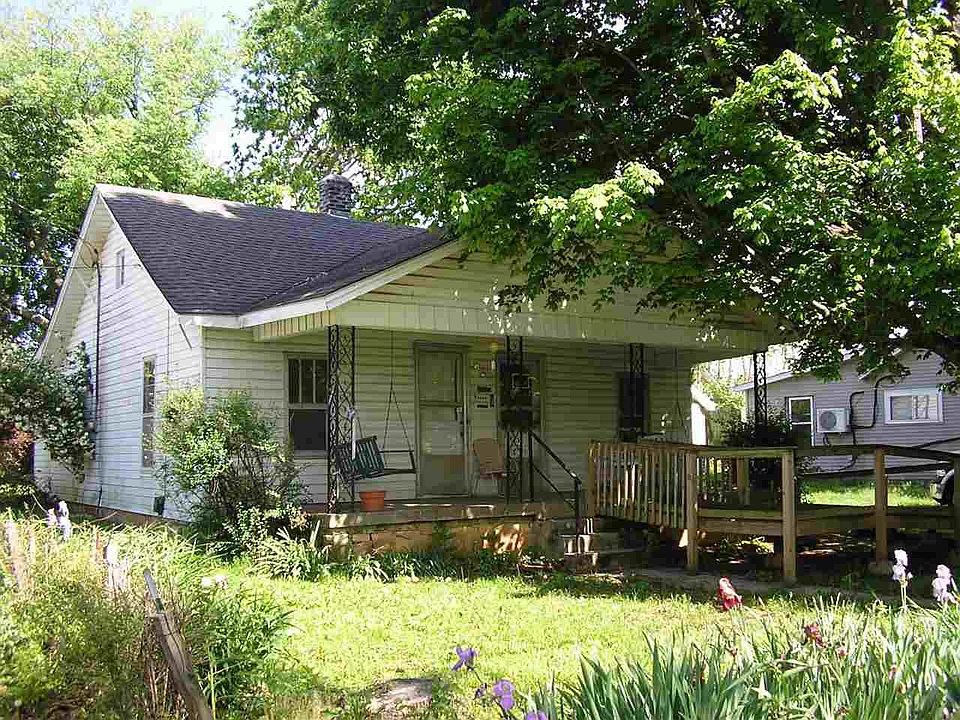 1st image of 1628 Johnson Dr