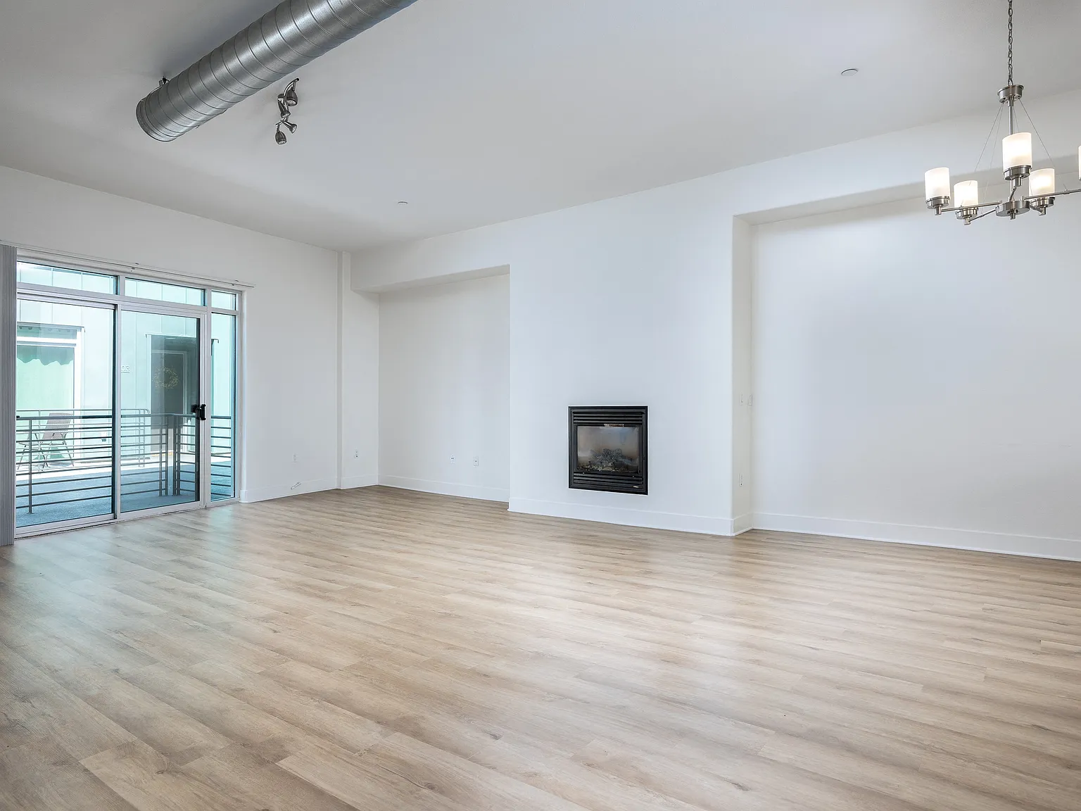 Doran Lofts — Photo 4