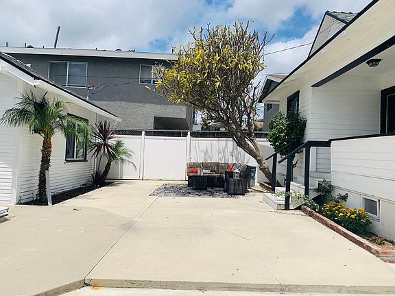 4th image of 6038 Pickering Ave