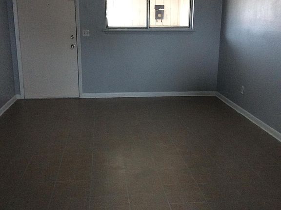 5th image of 100 Plum Ave APT 15
