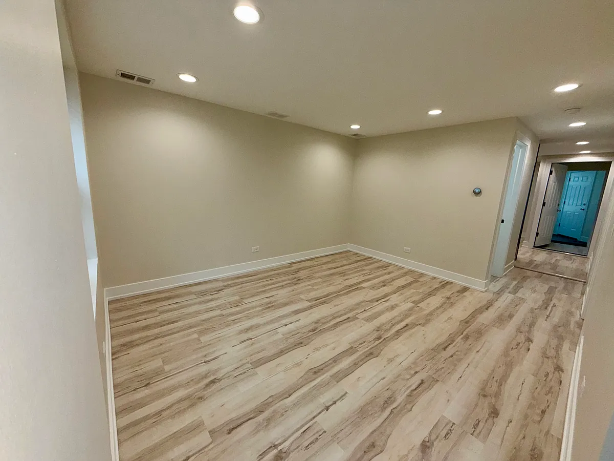 Building Photo - 4512 S Talman Ave #1