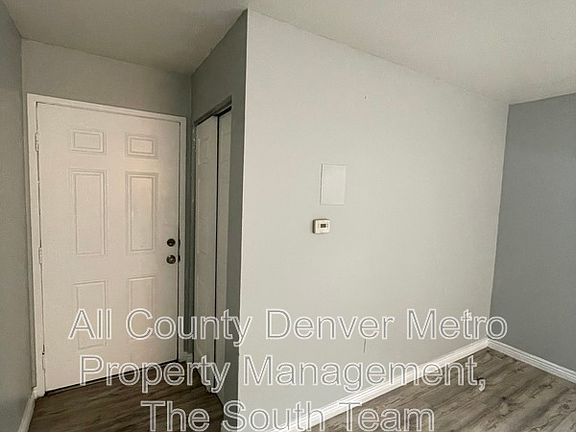 4th image of 1590 Clinton St APT 6