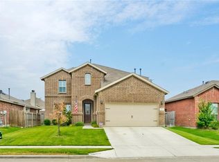 5913 Mackerel Dr, Fort Worth, TX 76179