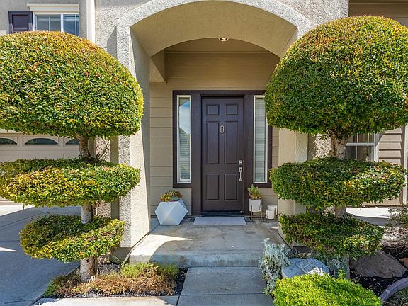 4th image of 4943 Sequoia Ave