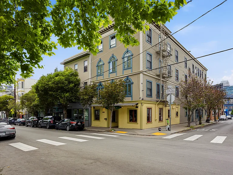 102 S Park St #406 — Photo 8