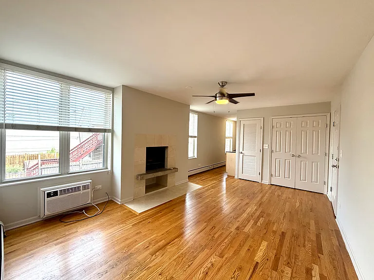 800 W Lill Ave #101 — Photo 9
