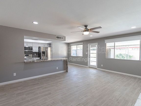 4th image of 1224 E Campus Dr