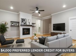 500 Apollo Dr, Centerton, AR 72719