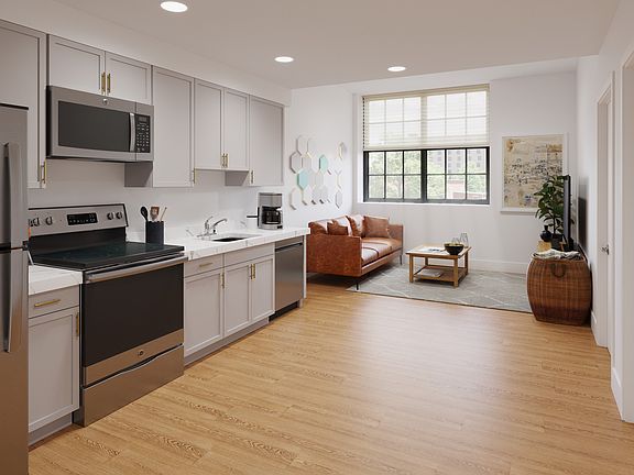 2nd image of 204 N George St #1B-1Ba-570Sqft
