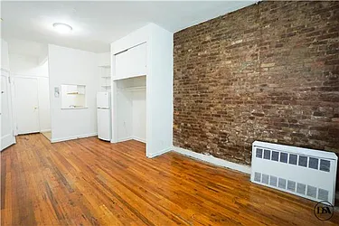 Rented by DSA Realty