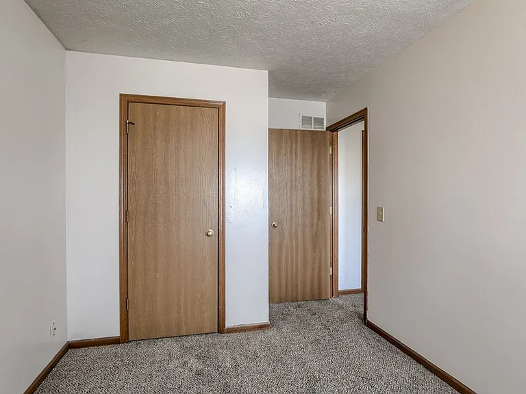 2941 NW 8th St — Photo 5