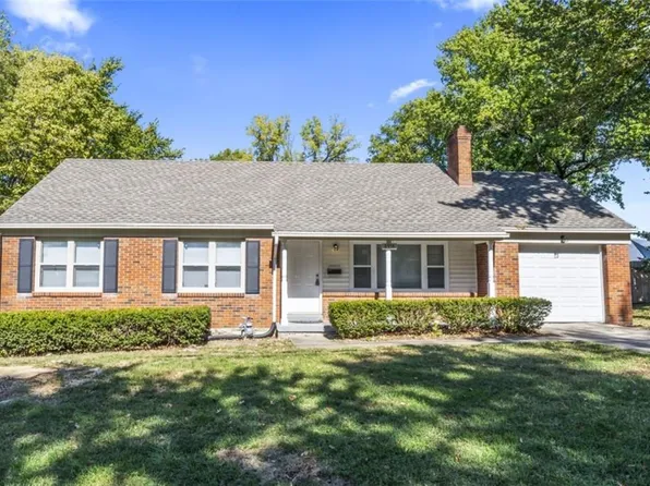 8954 E 52nd Ter, Kansas City, MO 64133