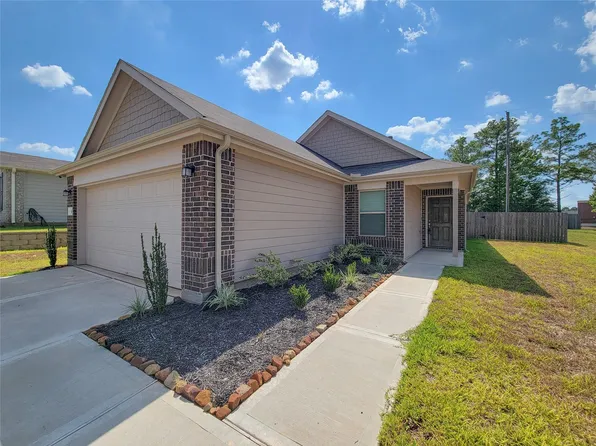 657 Appaloosa Meadow Dr, Magnolia, TX 77354