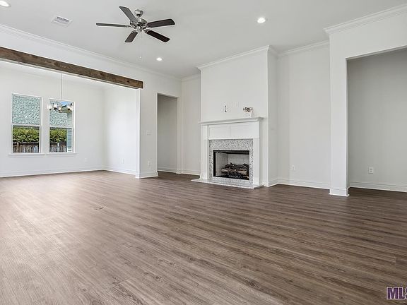 2nd image of 36276 Belle Crique Ave