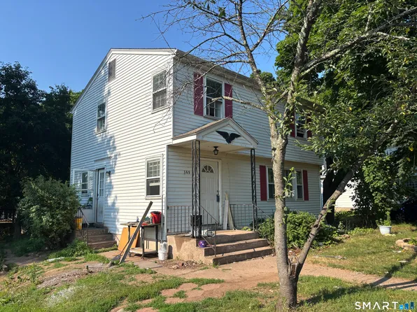 369 Bidwell Street, Manchester, CT 06040
