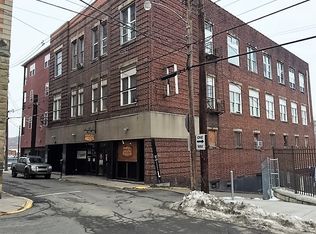 227 Chestnut St APT 1, Morgantown, WV 26505