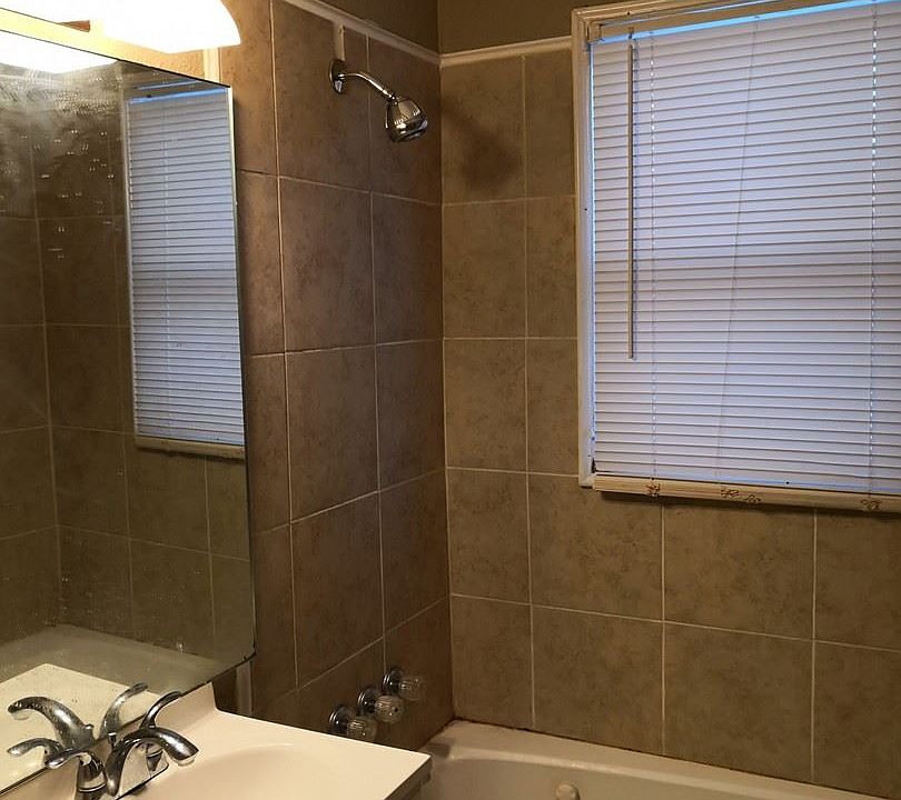 2nd image of 5043 Belmeade Rd