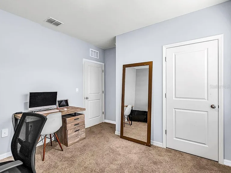 1048 Adalia Ter — Photo 24