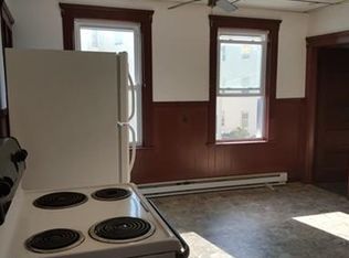 1 Arwick Ave #2, Worcester, MA 01610