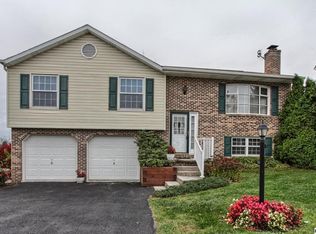 388 Rabuck Dr, Harrisburg, PA 17112