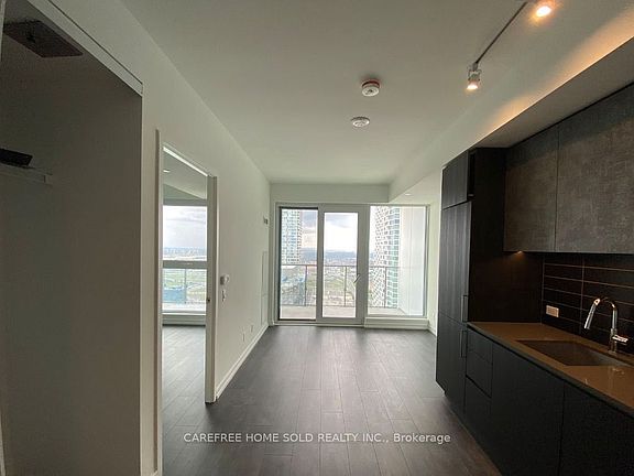 4th image of 7890 Jane St #4703