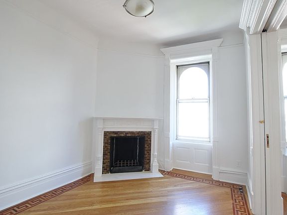 2nd image of 112 E 17th St APT 6E