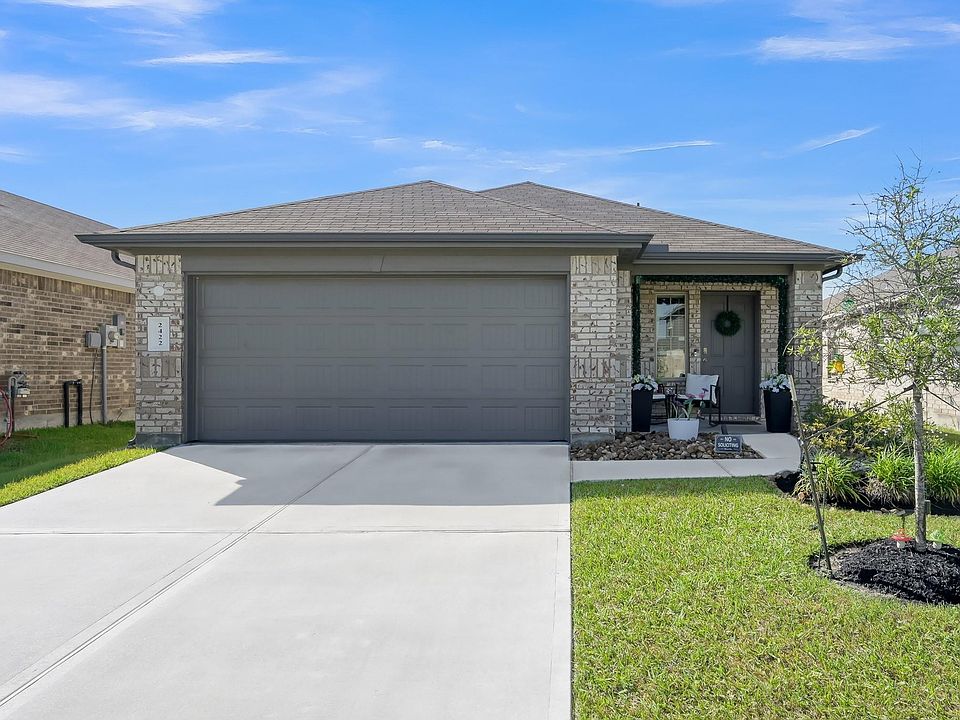 1st image of 2422 Silver Prairie Ln