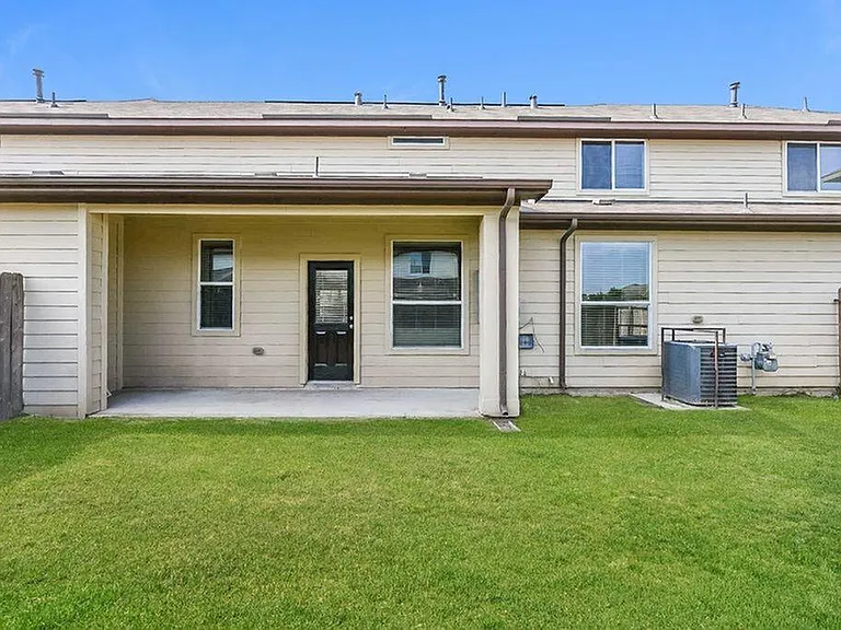 12358 Maura Ln — Photo 2